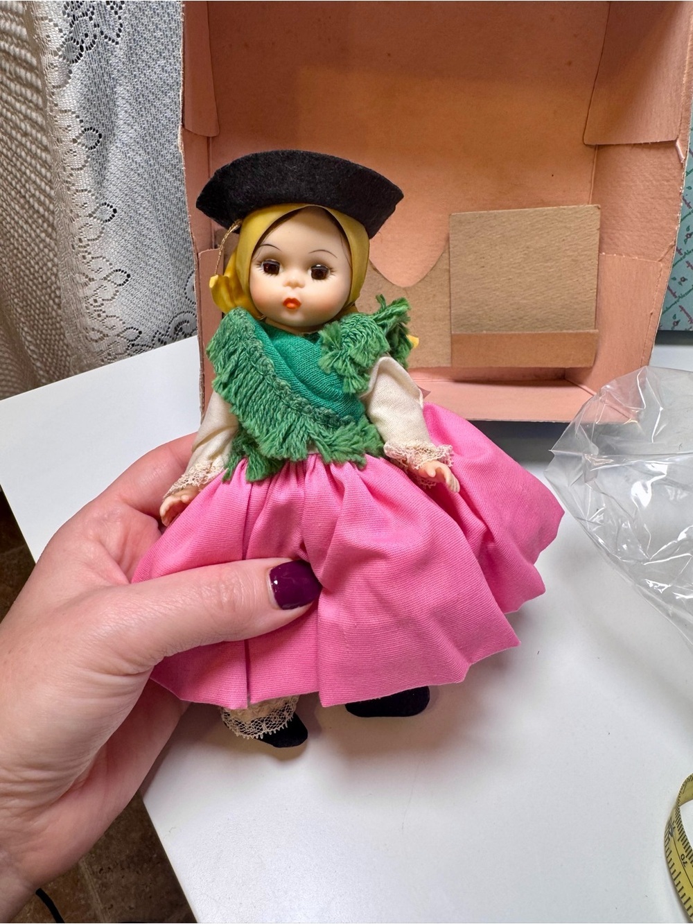 Vintage 1976 Madame Alexander Portugal 585 International Doll, Original Box